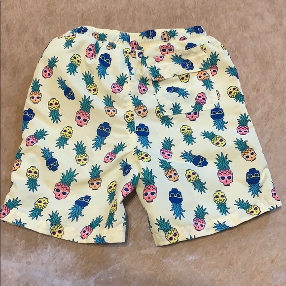 Pineapple Print Swim Trunks -2T - Picture 2 of 2